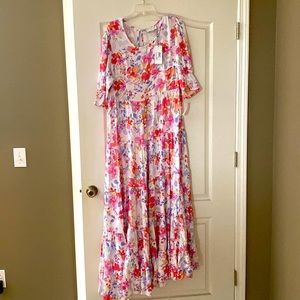 Ladies maxi dress. size Large. Molly Bracken brand.